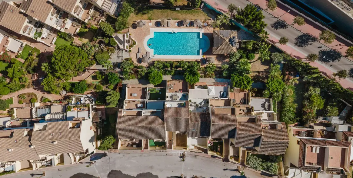 Sale of townhouse in Aloha 44