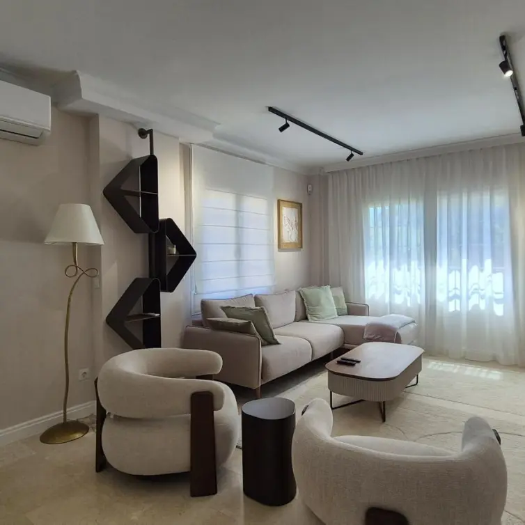 Sale of detached villa in Riviera del Sol
