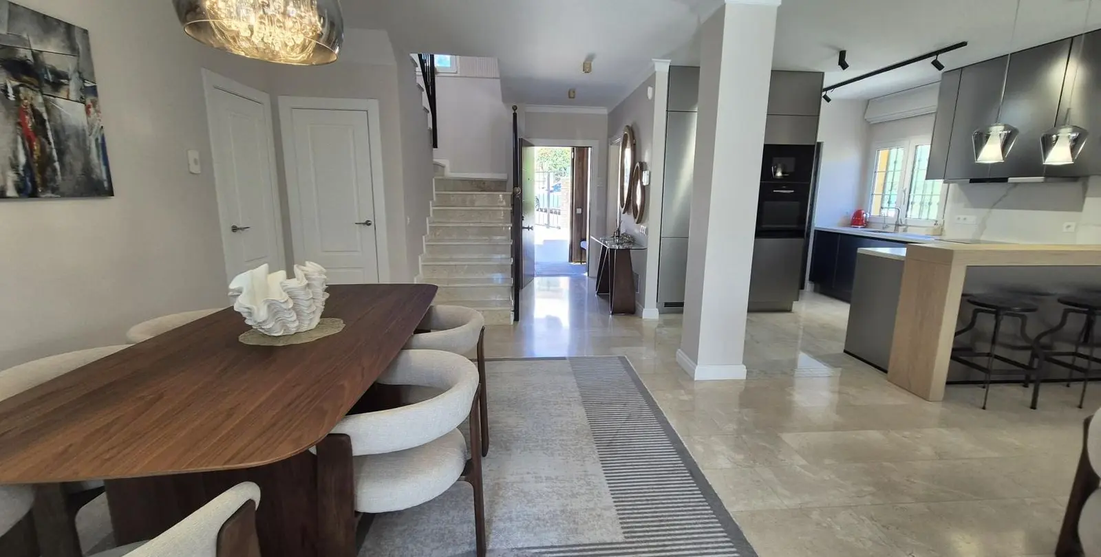 Sale of detached villa in Riviera del Sol 17