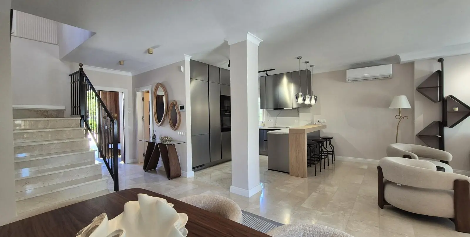 Sale of detached villa in Riviera del Sol 19