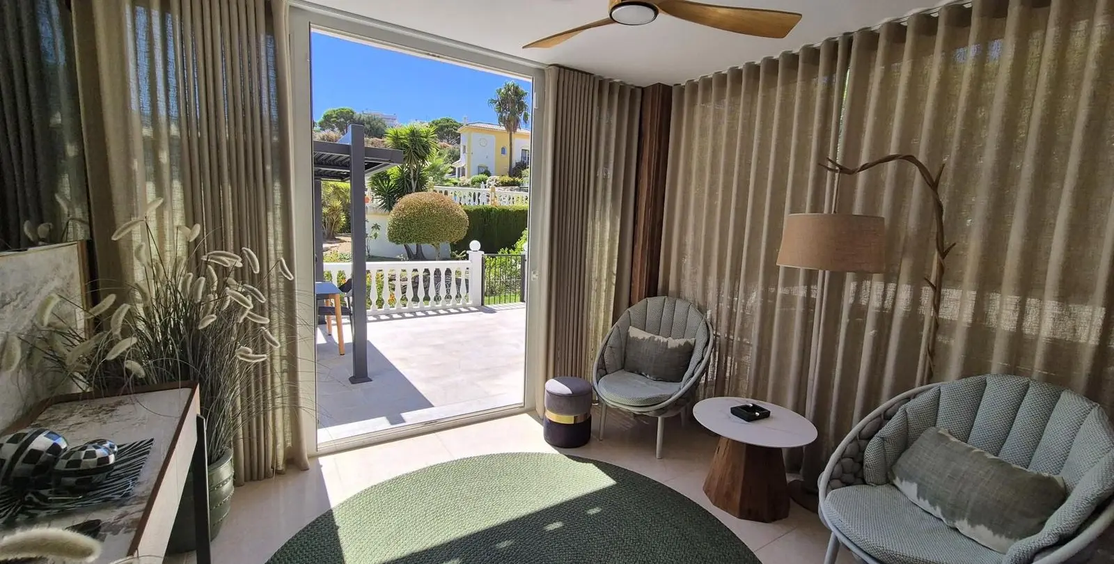 Sale of detached villa in Riviera del Sol 22