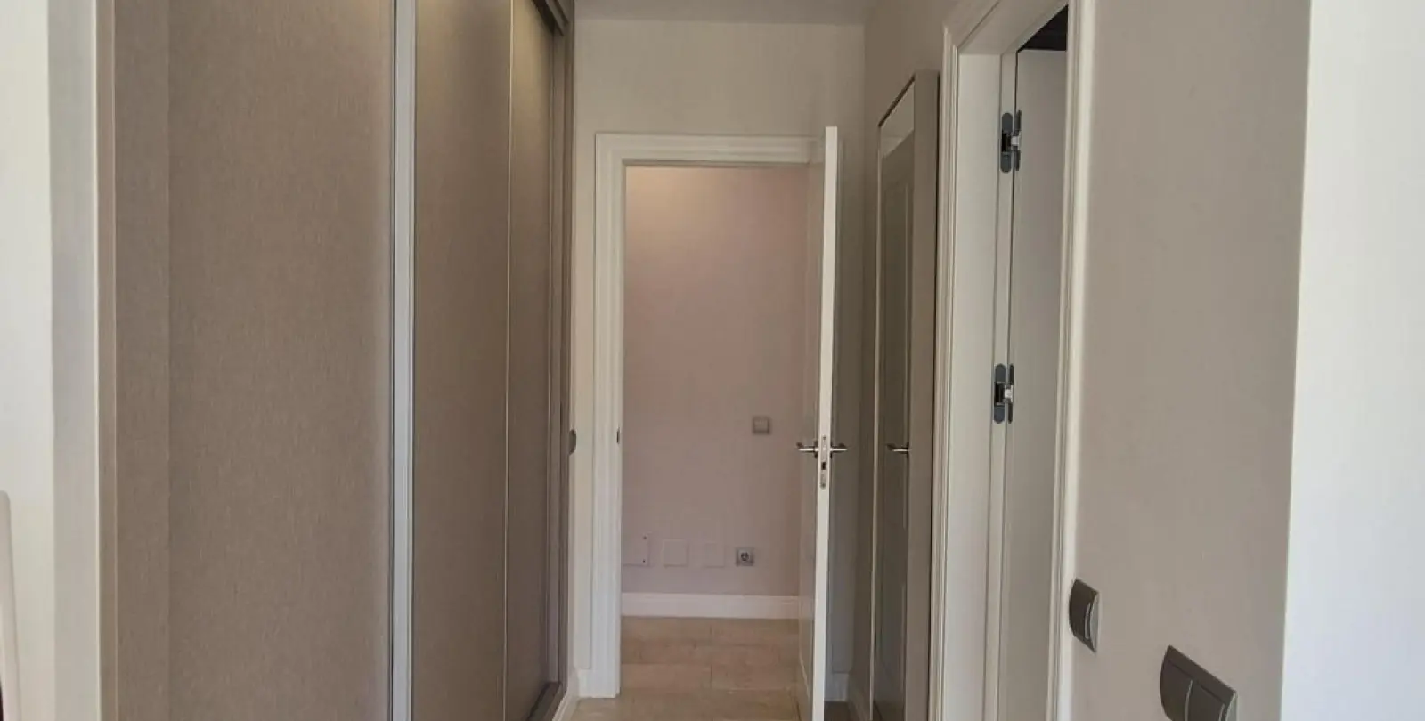 Sale of detached villa in Riviera del Sol 45
