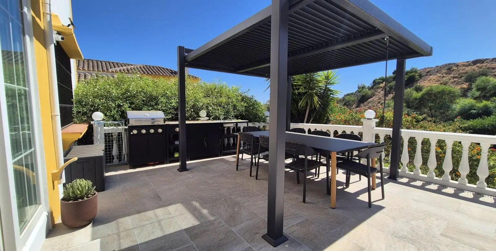 Sale of detached villa in Riviera del Sol 48