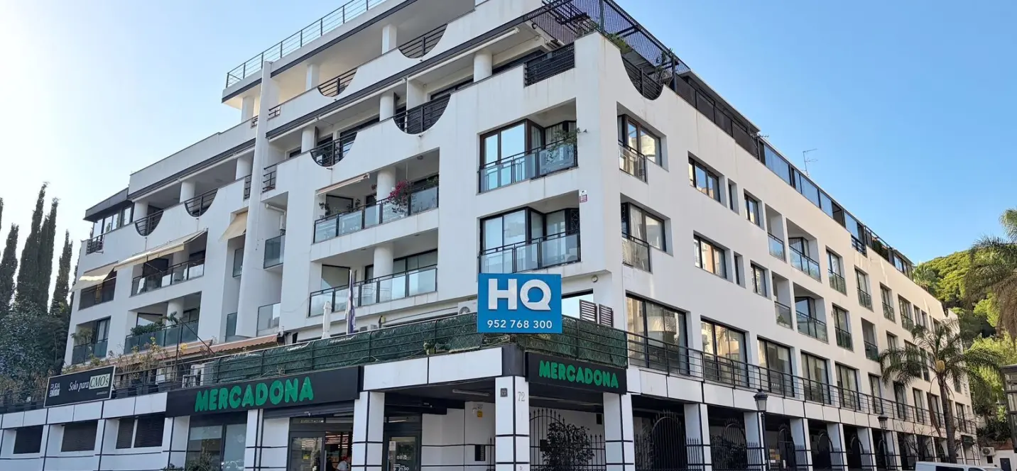 Продажа апартаментов на среднем этаже в Marbella 0