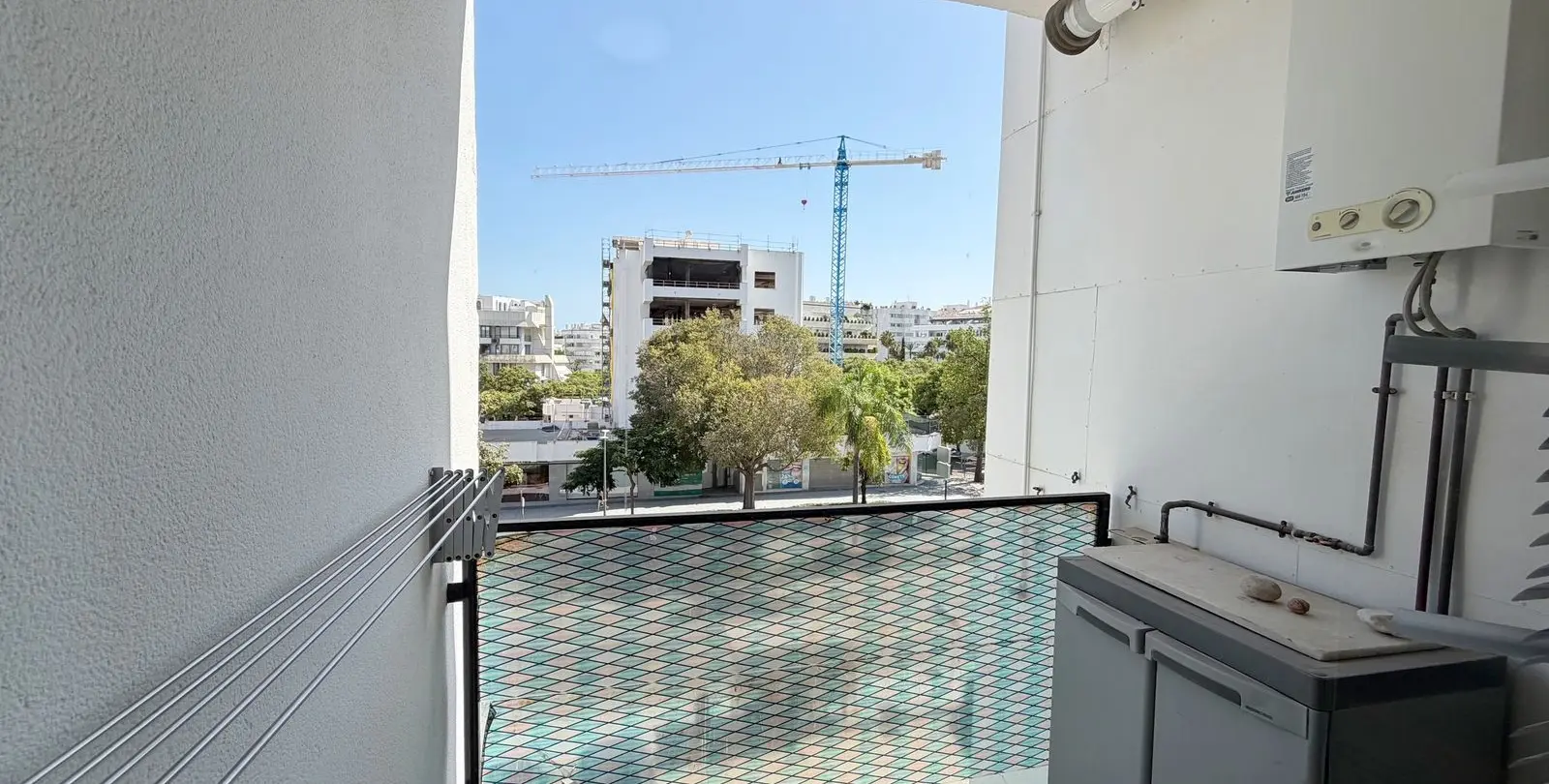 Продажа апартаментов на среднем этаже в Marbella 10