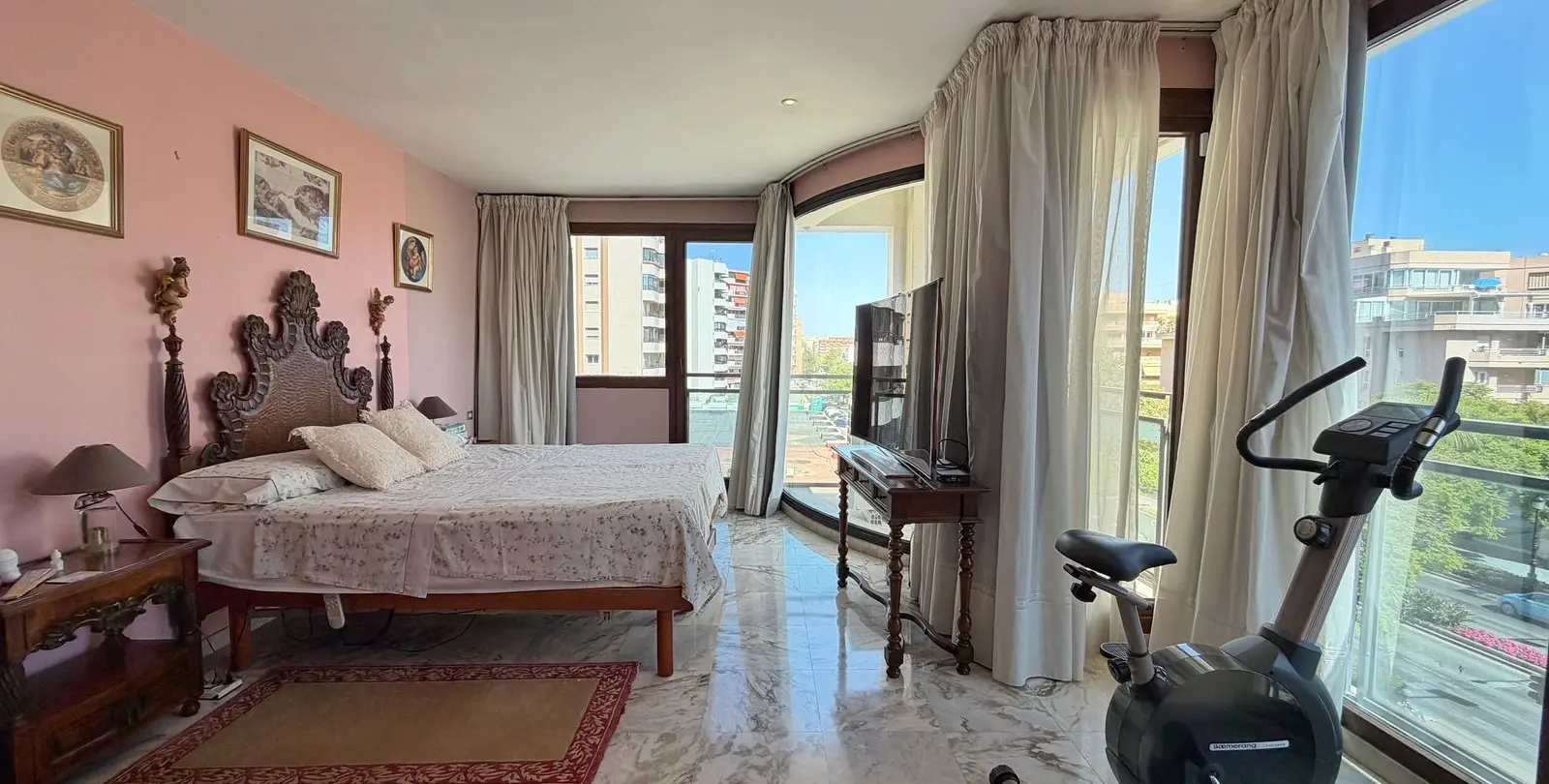 Продажа апартаментов на среднем этаже в Marbella 12