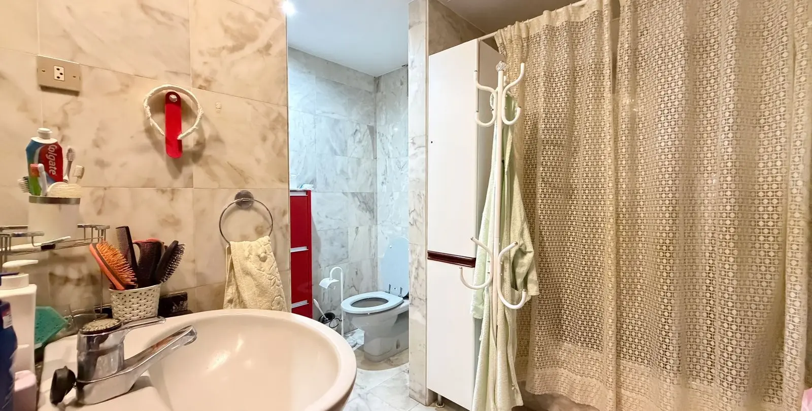 Продажа апартаментов на среднем этаже в Marbella 22