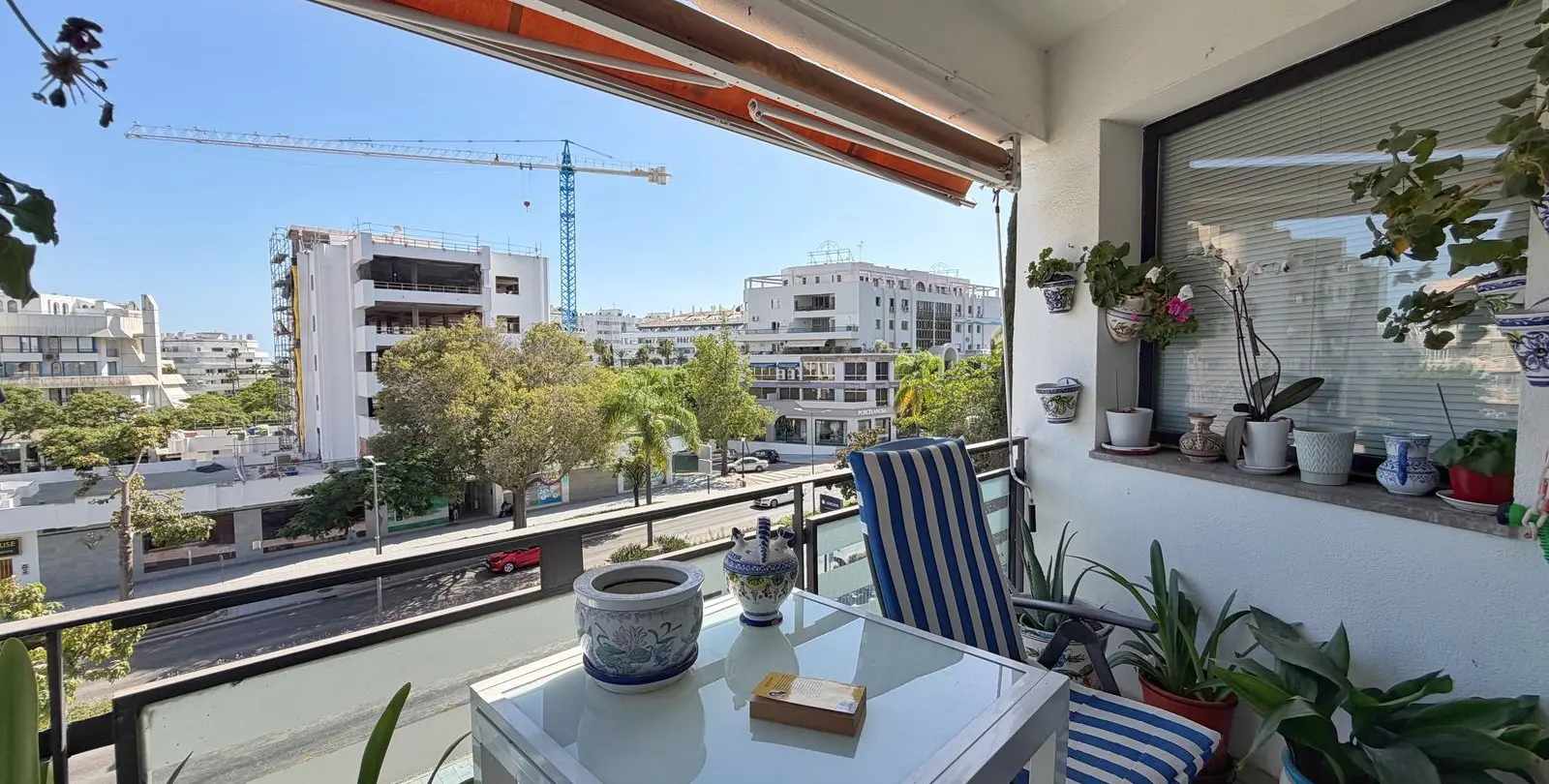 Продажа апартаментов на среднем этаже в Marbella 23