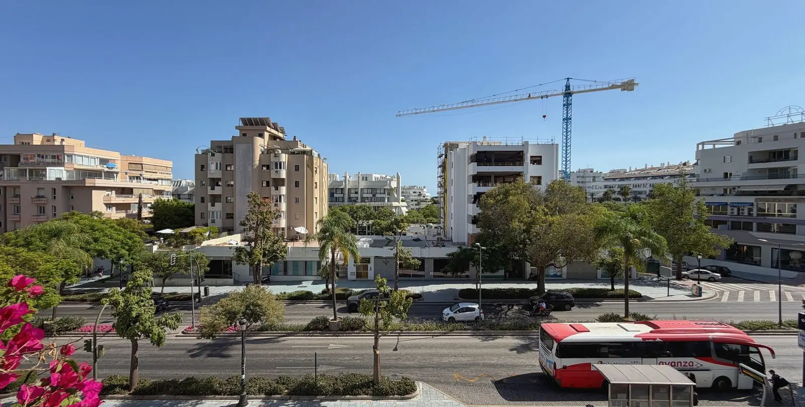 Продажа апартаментов на среднем этаже в Marbella 27