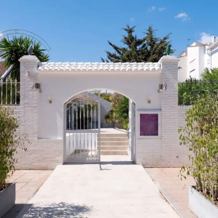 Sale of restaurant in El Paraiso
