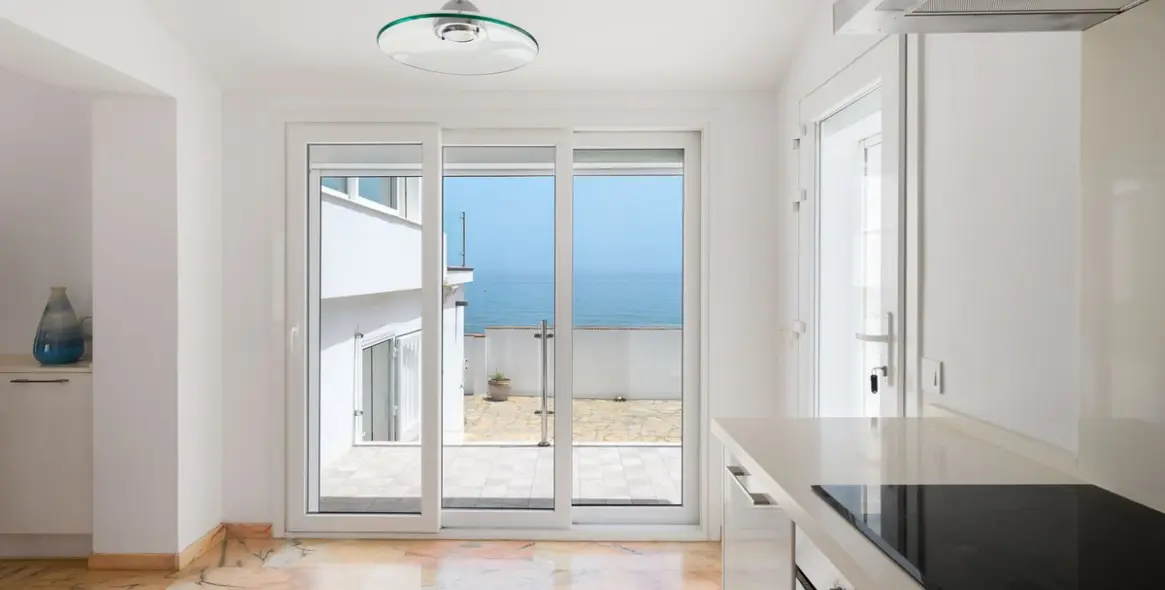 Продажа  отдельно стоящей виллы в Estepona 8
