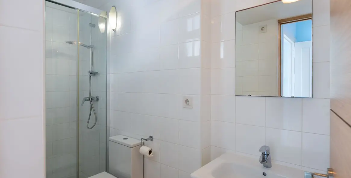 Продажа  отдельно стоящей виллы в Estepona 15