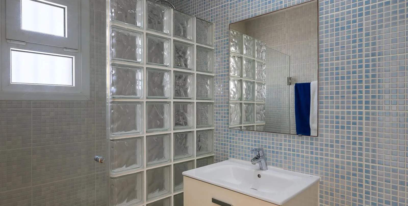 Venta de villa independiente en Estepona 18