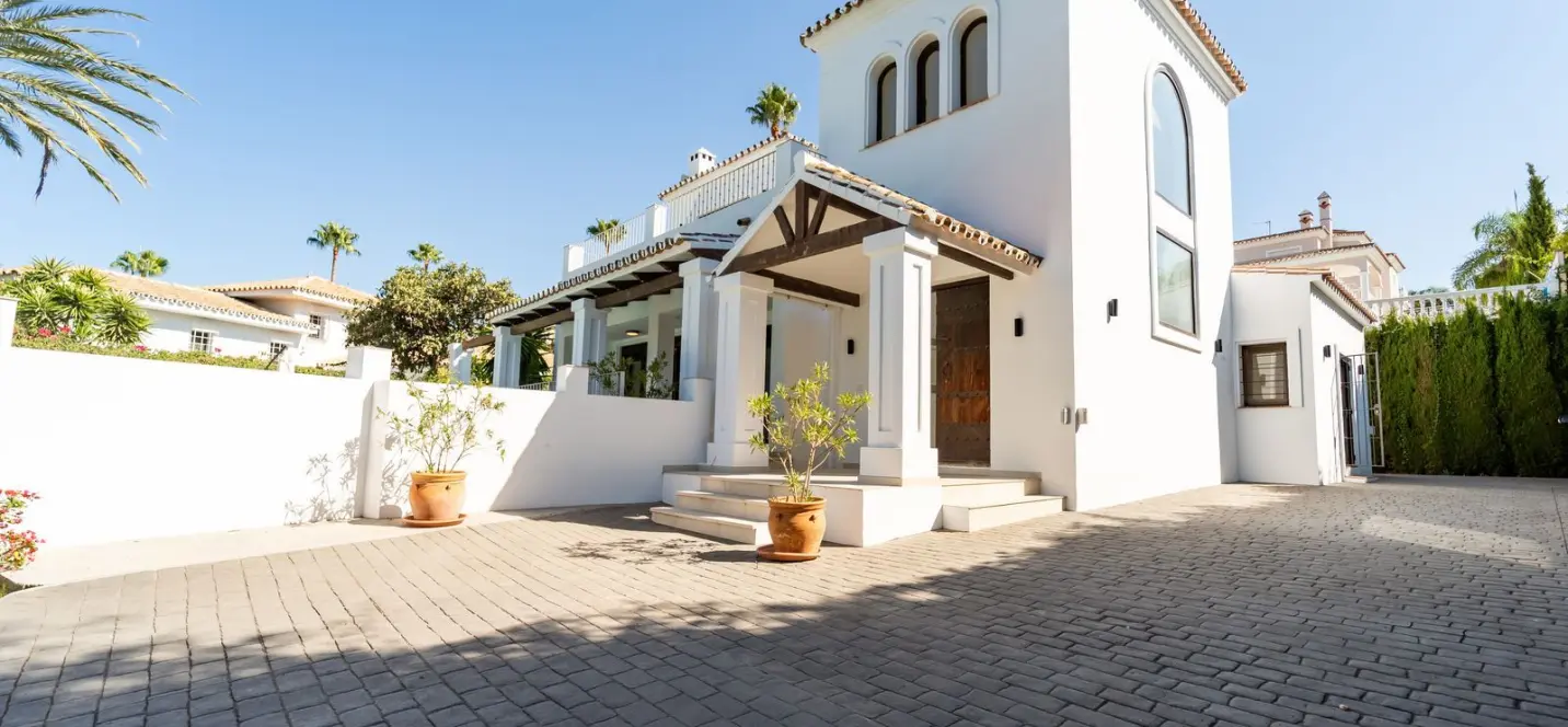Venta de villa independiente en El Rosario 3