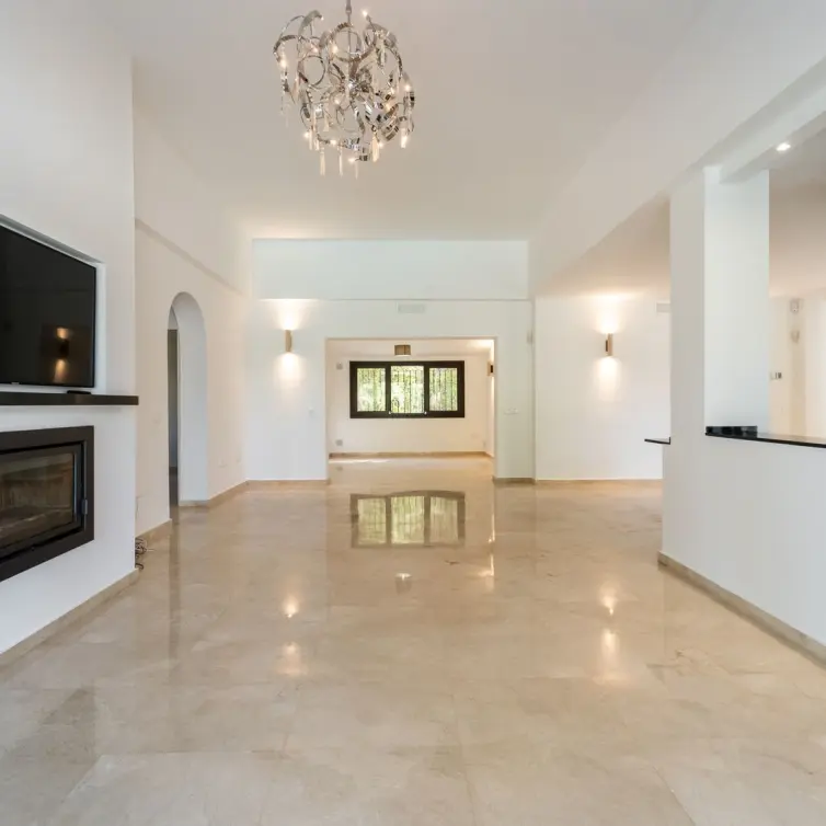 Venta de villa independiente en El Rosario