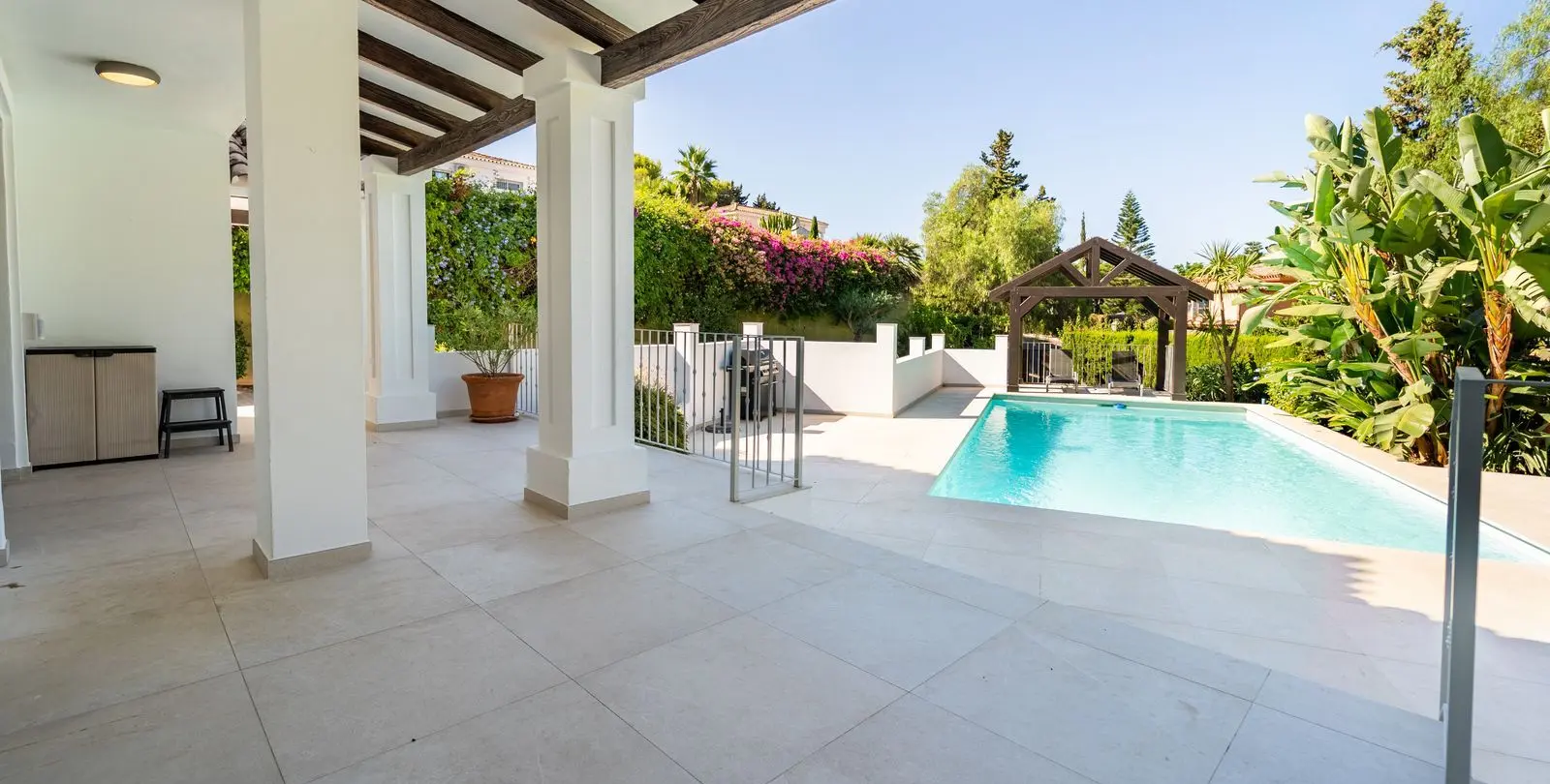 Venta de villa independiente en El Rosario 17
