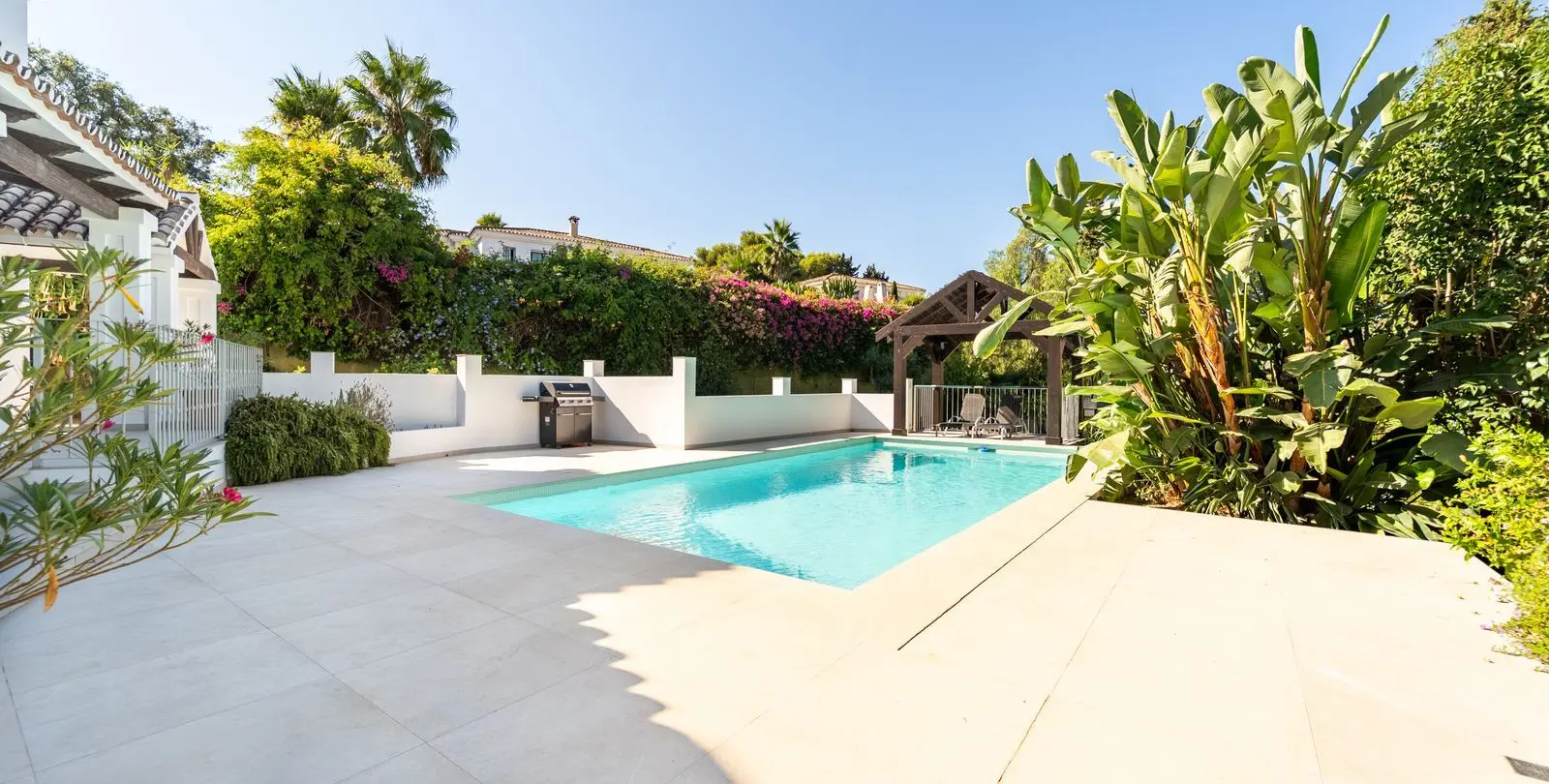 Venta de villa independiente en El Rosario 19