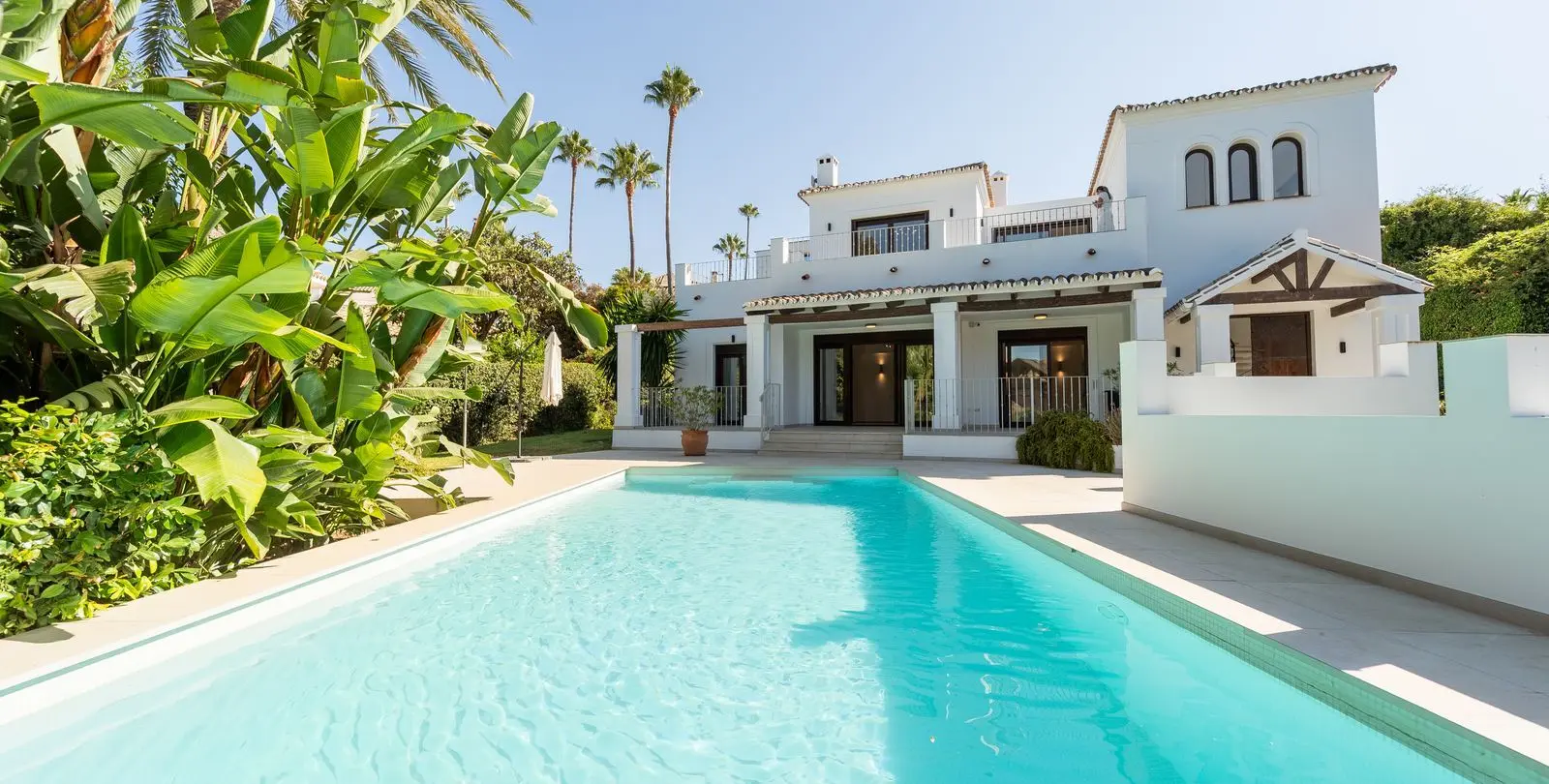 Venta de villa independiente en El Rosario 23
