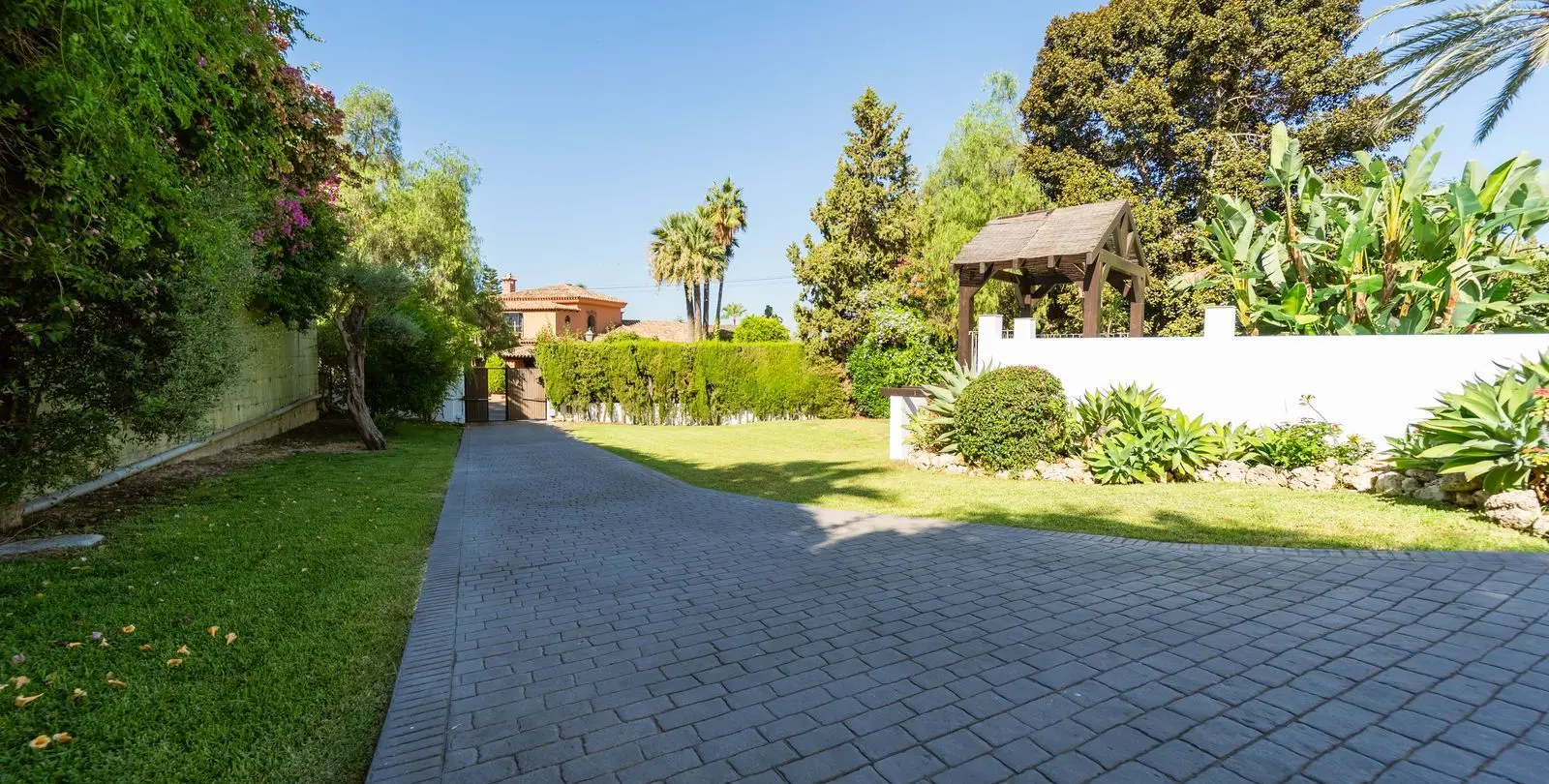 Venta de villa independiente en El Rosario 29
