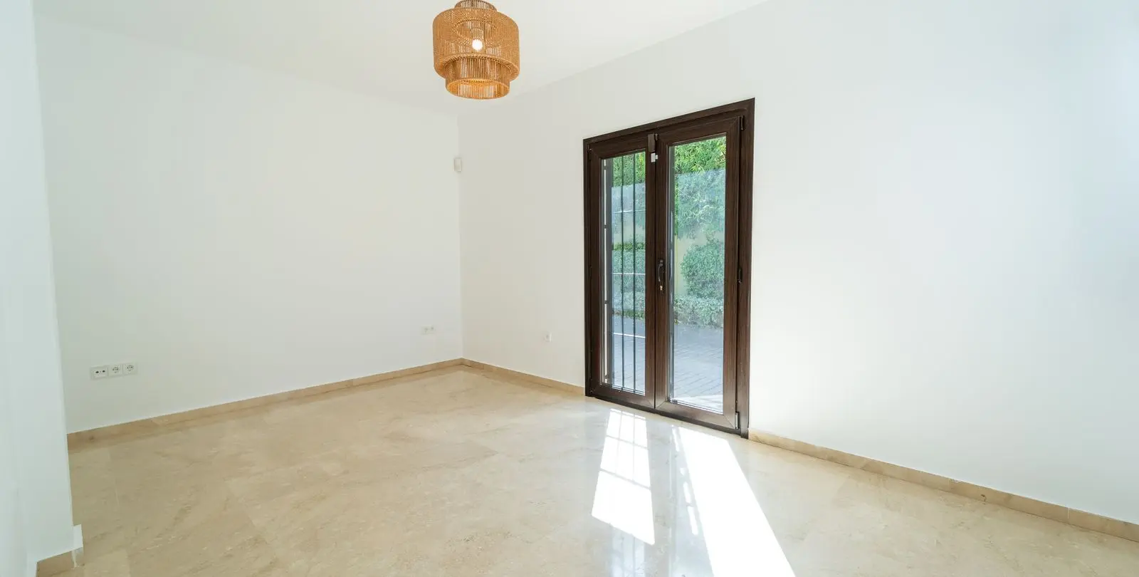 Venta de villa independiente en El Rosario 42