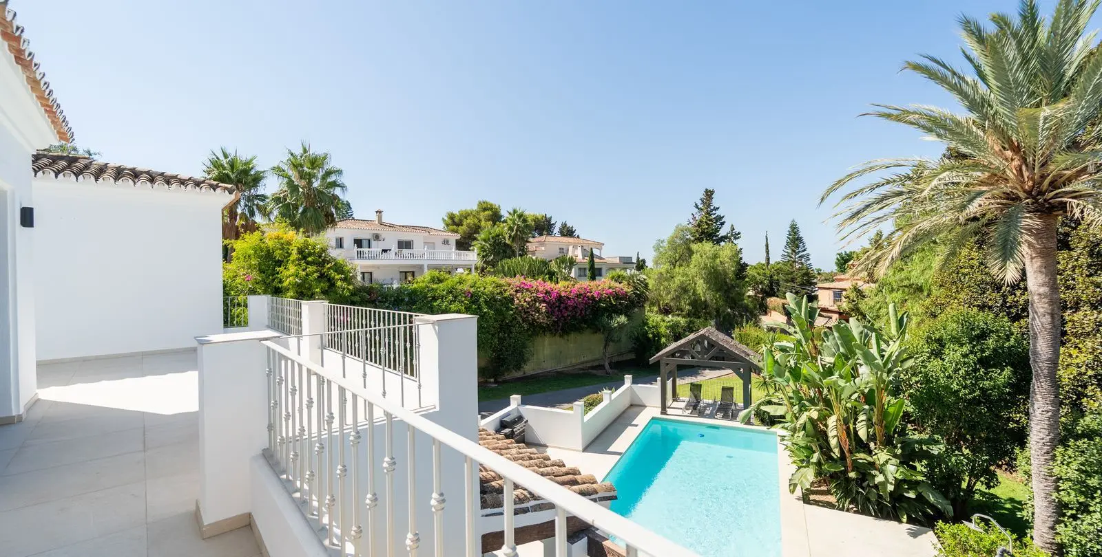 Venta de villa independiente en El Rosario 60