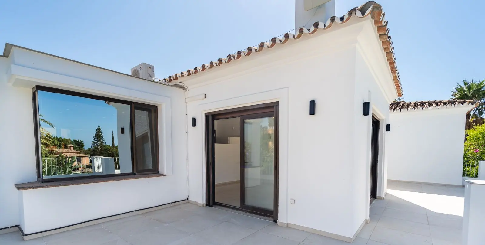Venta de villa independiente en El Rosario 64