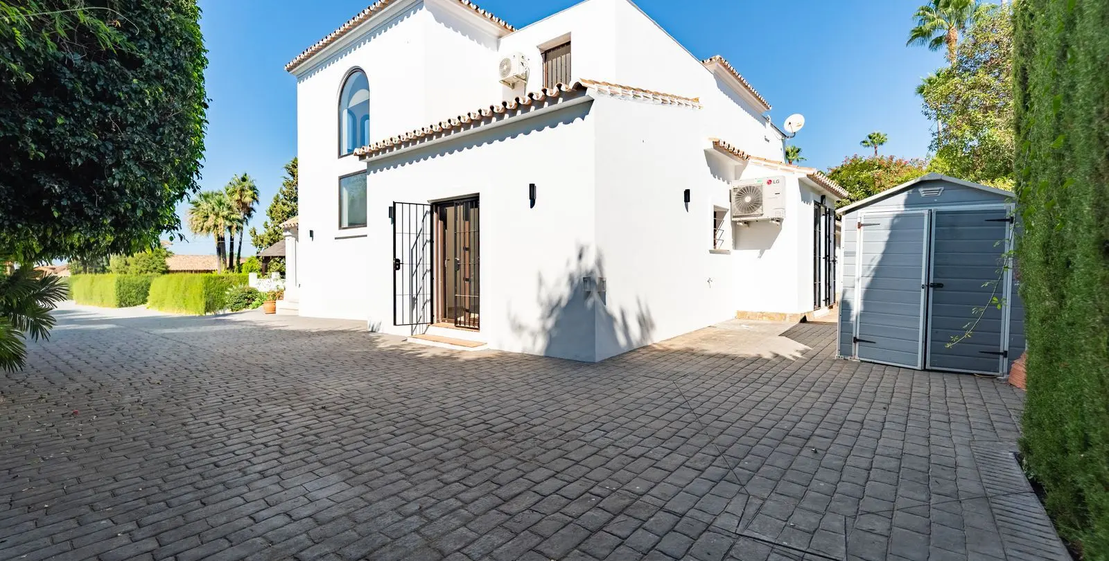 Venta de villa independiente en El Rosario 73