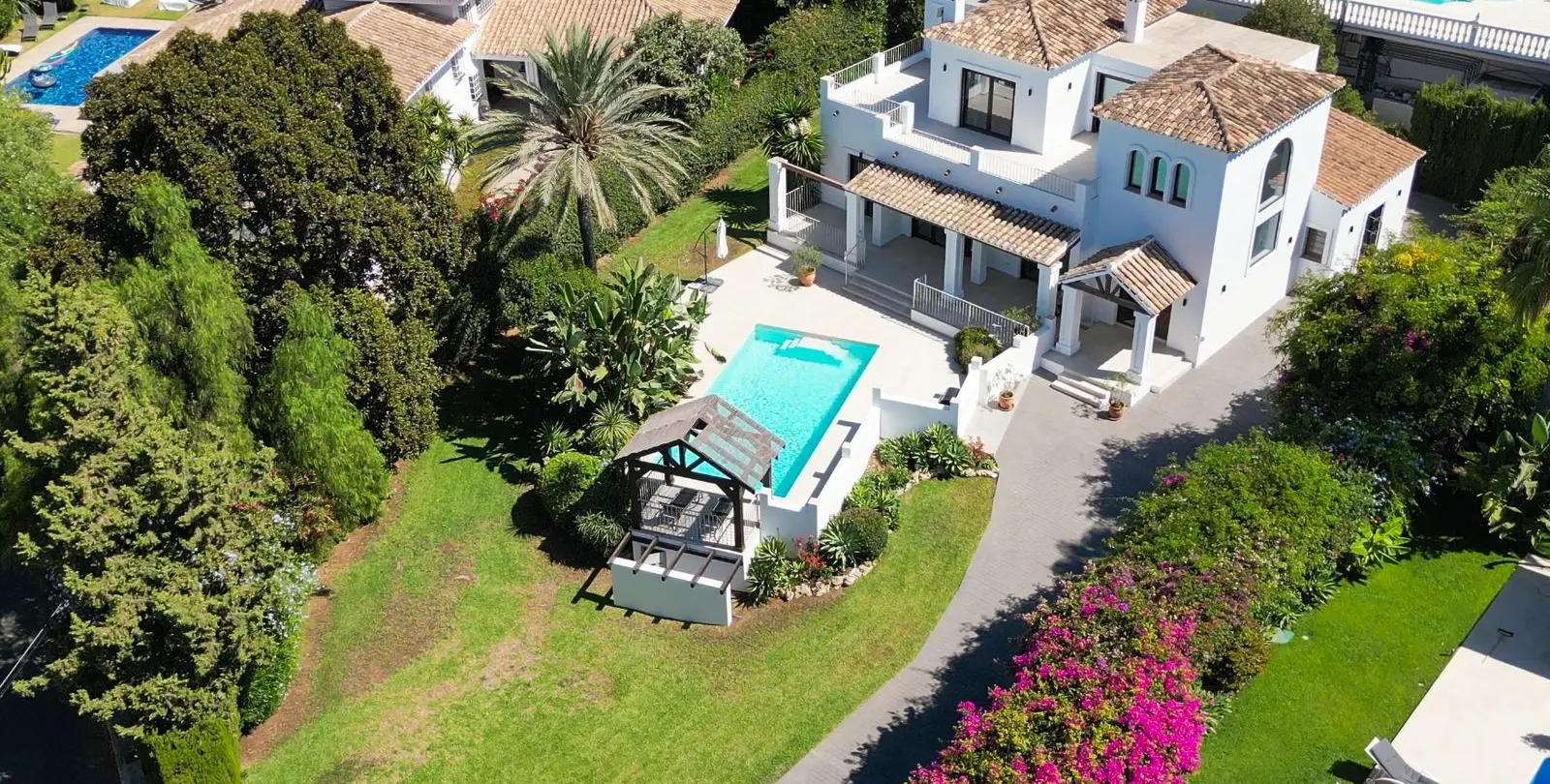 Venta de villa independiente en El Rosario 75