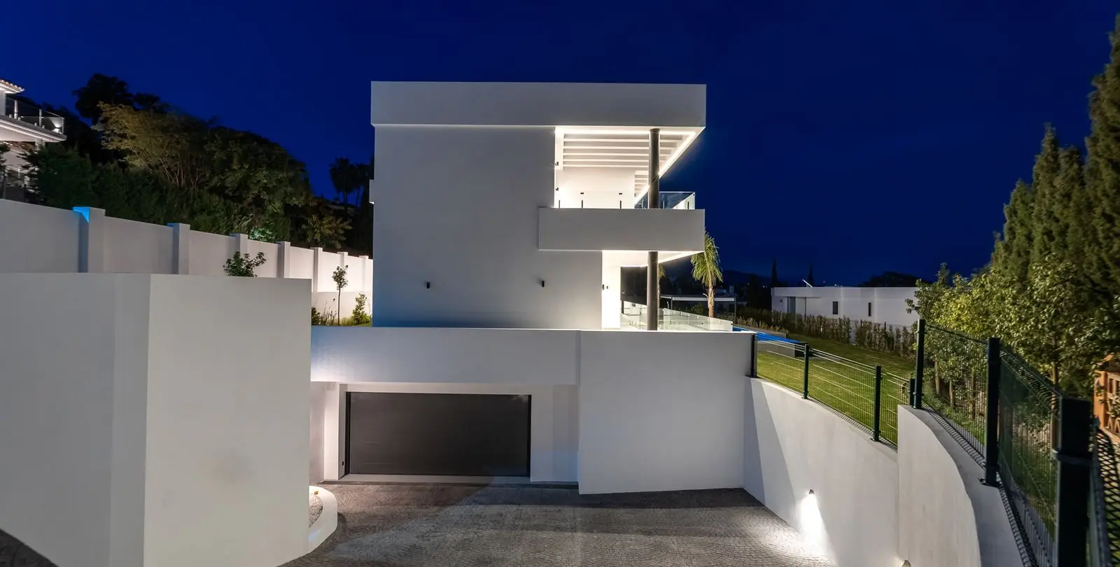 Sale of detached villa in Benahavís 58