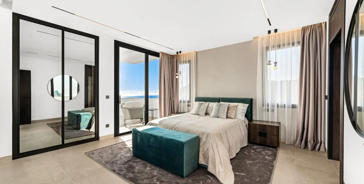 Venta de villa independiente en El Madroñal 15