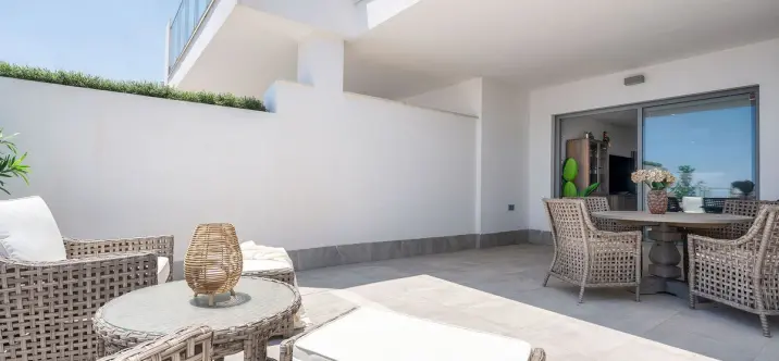 Venta de apartamento en planta baja en Benalmadena Pueblo 3