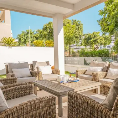 Venta de apartamento en planta baja en Estepona