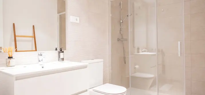 Venta de apartamento en planta baja en Estepona 4