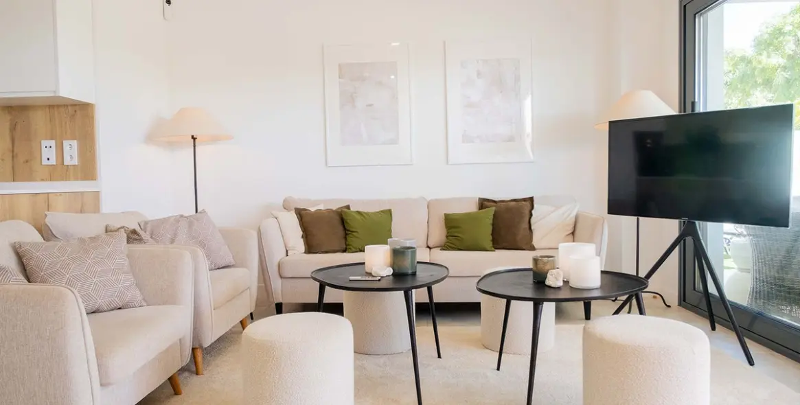 Venta de apartamento en planta baja en Estepona 25