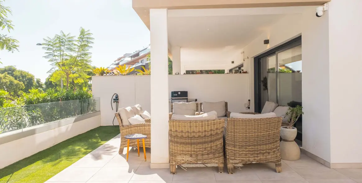 Venta de apartamento en planta baja en Estepona 34