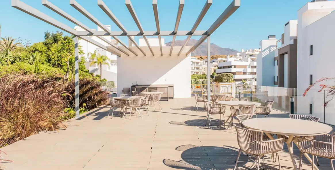 Venta de apartamento en planta baja en Estepona 42