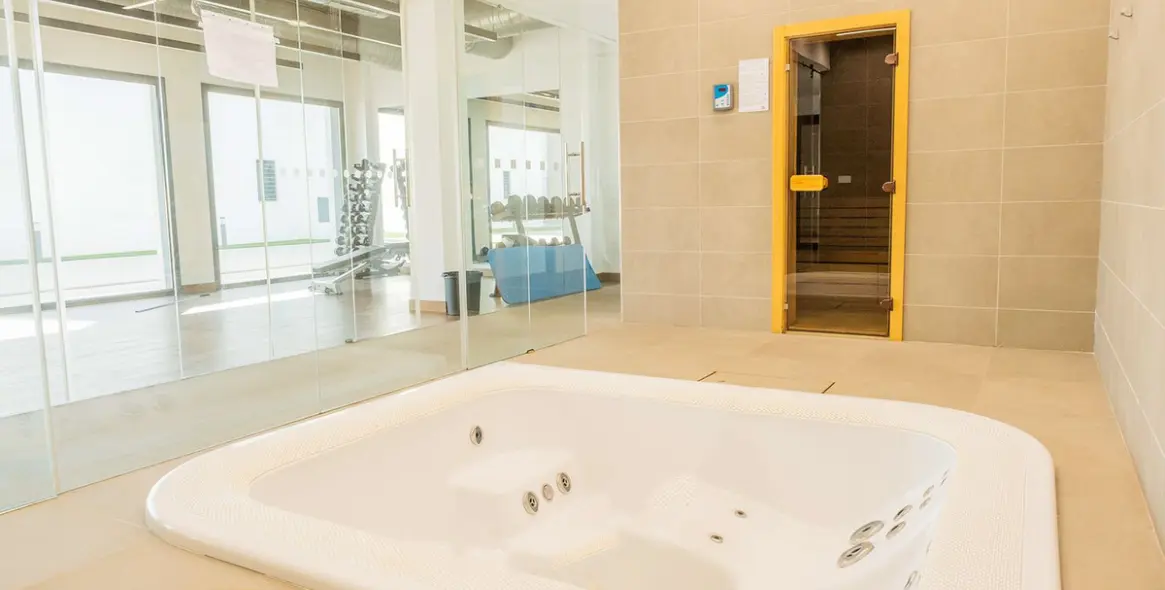 Venta de apartamento en planta baja en Estepona 55