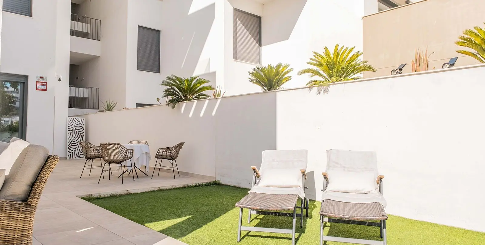 Venta de apartamento en planta baja en Estepona 40
