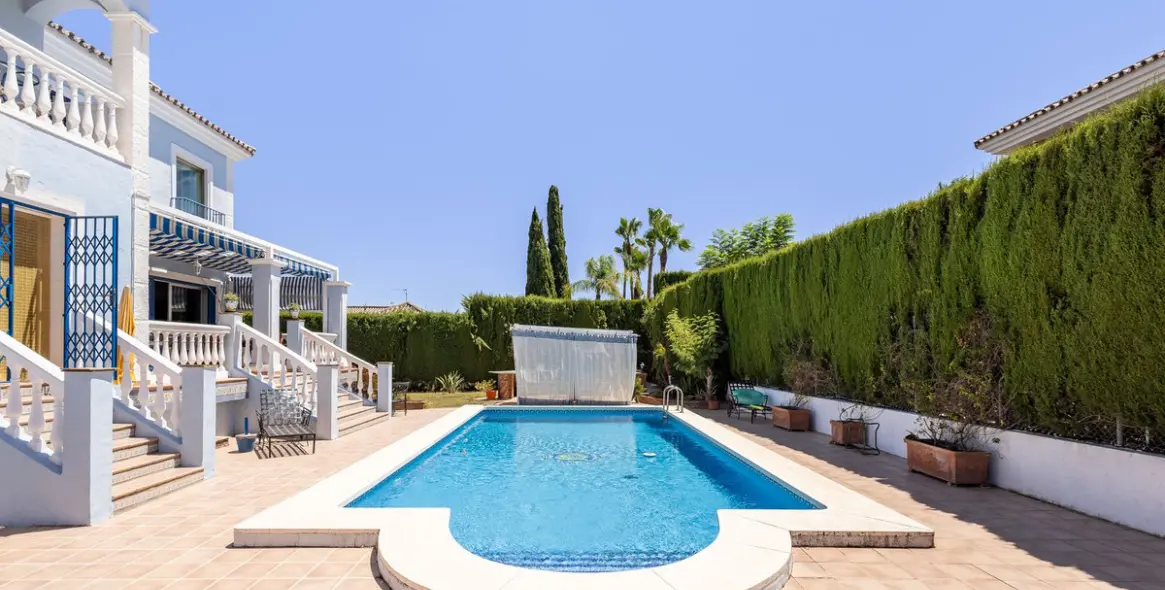 Venta de villa independiente en Coín 5