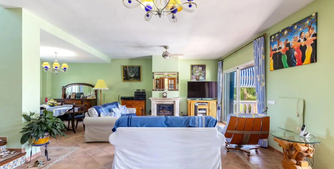 Venta de villa independiente en Coín 9