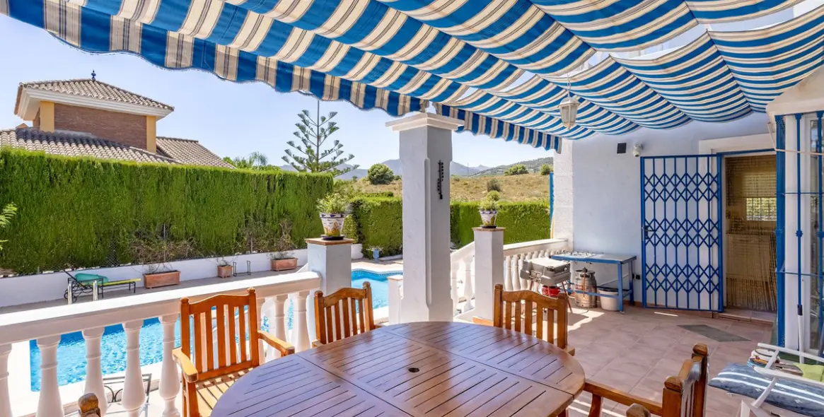 Venta de villa independiente en Coín 15