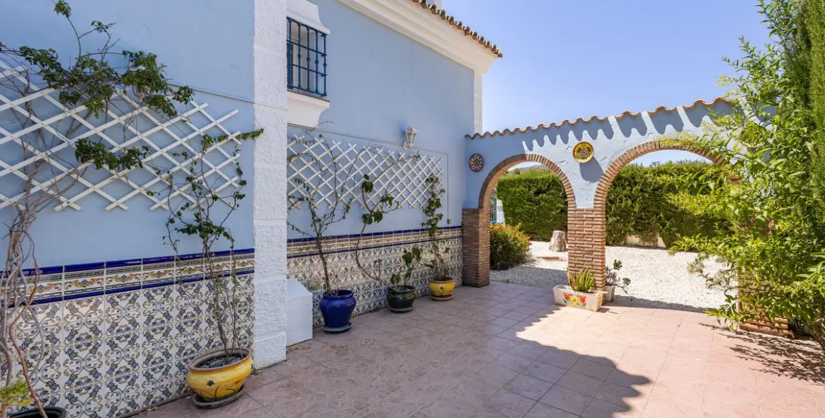 Venta de villa independiente en Coín 48
