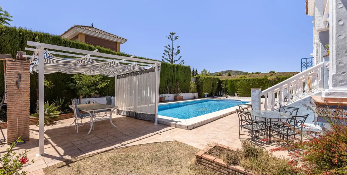 Venta de villa independiente en Coín 53