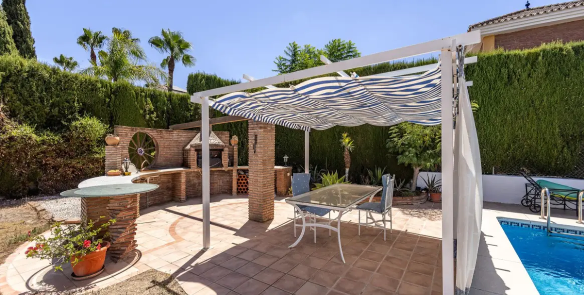 Venta de villa independiente en Coín 54