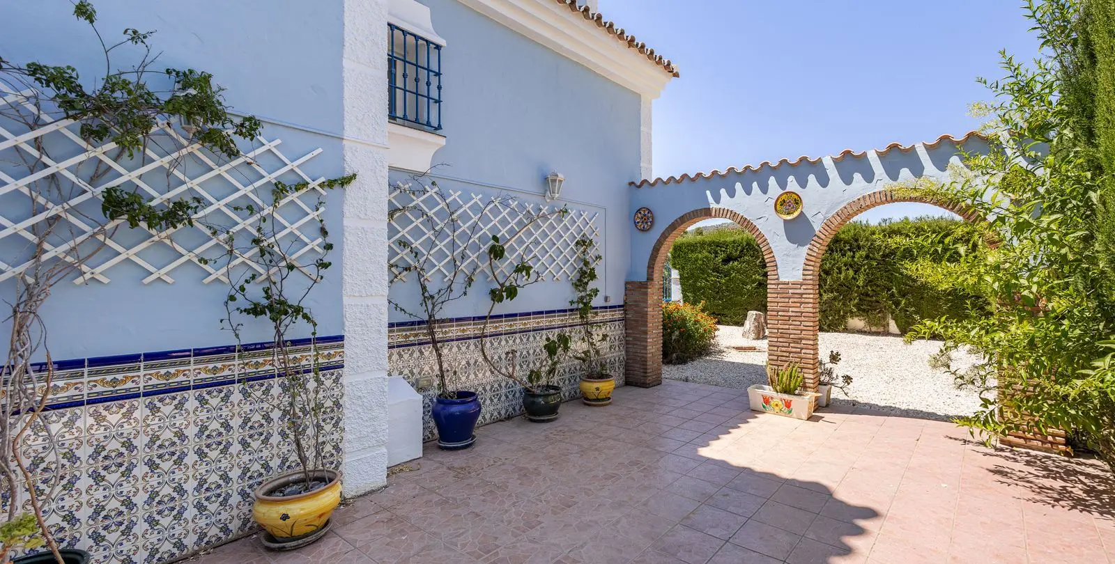 Sale of detached villa in Coín 47