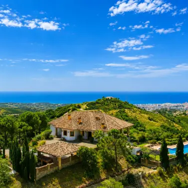 Venta de finca - cortijo en Estepona