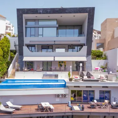 Venta de villa independiente en Los Arqueros
