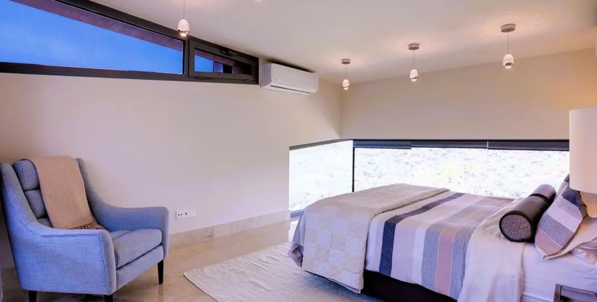 Venta de villa independiente en Los Arqueros 8