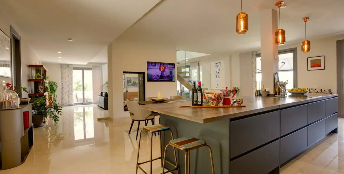 Venta de villa independiente en Los Arqueros 12