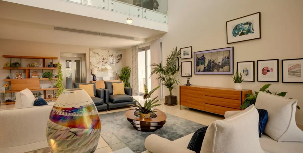 Venta de villa independiente en Los Arqueros 17